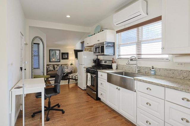 205 .5 C Avenue, Coronado, CA 92118