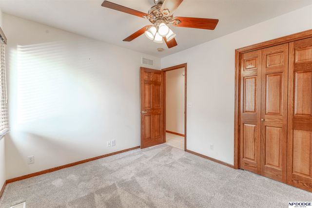 3910 N 158 Street, Omaha, NE 68116