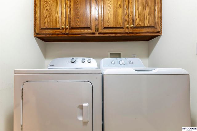 3910 N 158 Street, Omaha, NE 68116