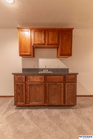 3910 N 158 Street, Omaha, NE 68116
