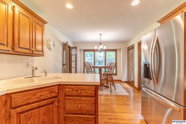 3910 N 158 Street, Omaha, NE 68116