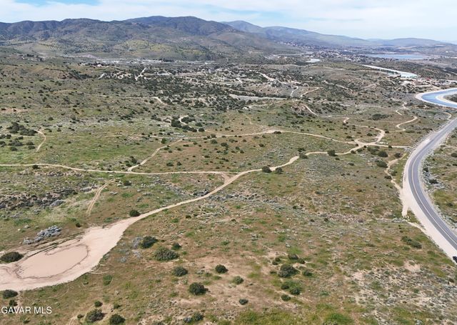 Barrel Springs Road, Palmdale, CA 93550