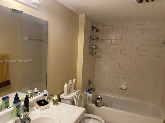 850 SW 138th Ave 310D, Pembroke Pines, FL 33027