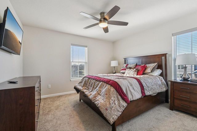 1819 Windrush DRIVE, Grafton, WI 53024