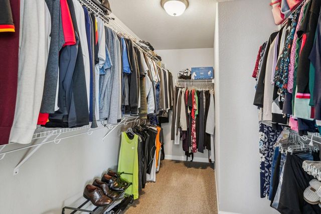 1819 Windrush DRIVE, Grafton, WI 53024