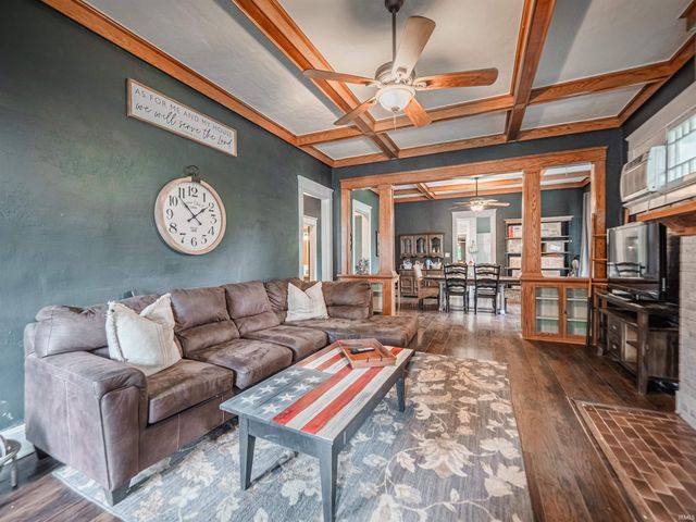 402 E Water Street, Mount Vernon, IN 47620