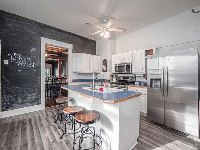 402 E Water Street, Mount Vernon, IN 47620