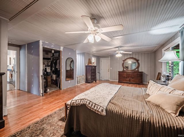 402 E Water Street, Mount Vernon, IN 47620