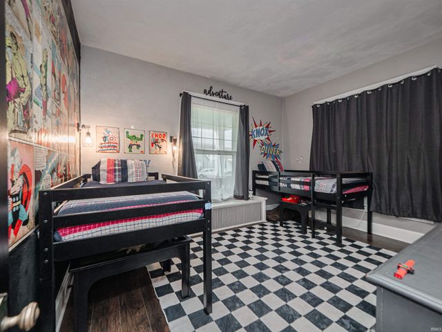 402 E Water Street, Mount Vernon, IN 47620