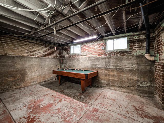402 E Water Street, Mount Vernon, IN 47620