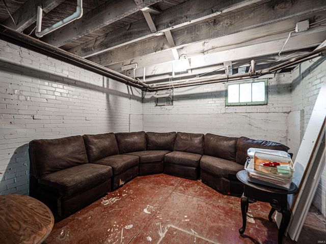 402 E Water Street, Mount Vernon, IN 47620