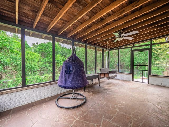 402 E Water Street, Mount Vernon, IN 47620