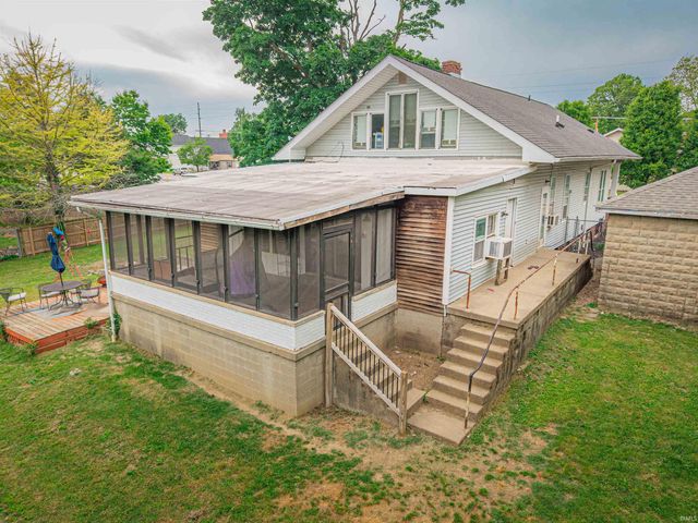 402 E Water Street, Mount Vernon, IN 47620