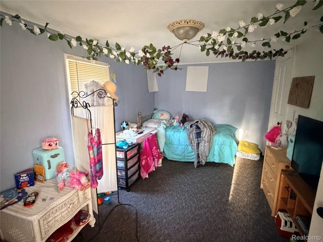 6038 Byron Road, Cohoctah Township, MI 48855