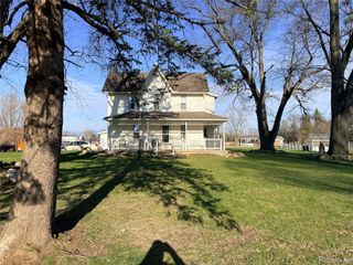 6038 Byron Road, Cohoctah Township, MI 48855