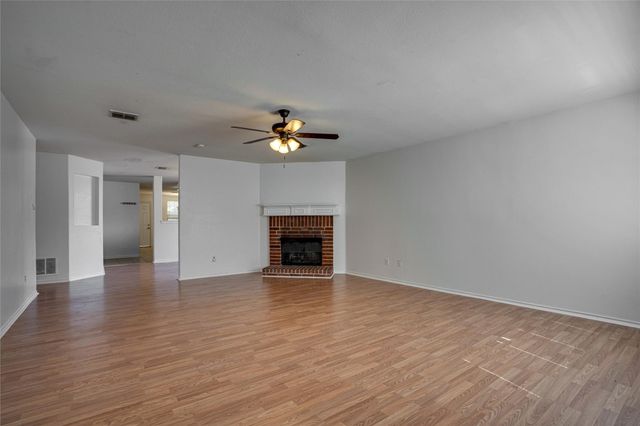 13165 Barbarosa Drive, Frisco, TX 75035