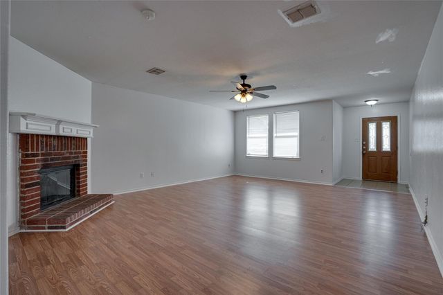 13165 Barbarosa Drive, Frisco, TX 75035