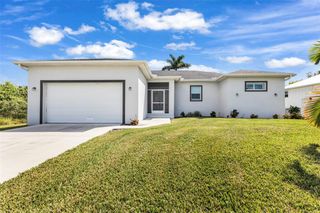 3302 PALM DR, Punta Gorda, FL 33950