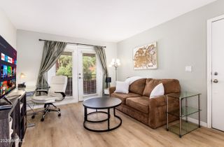 4704 E PARADISE VILLAGE Parkway N 219, Phoenix, AZ 85032