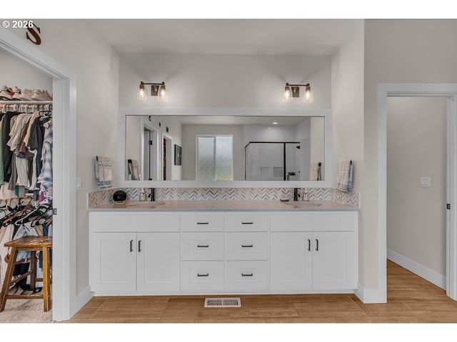 3626 TIANA St, Forest Grove, OR 97116
