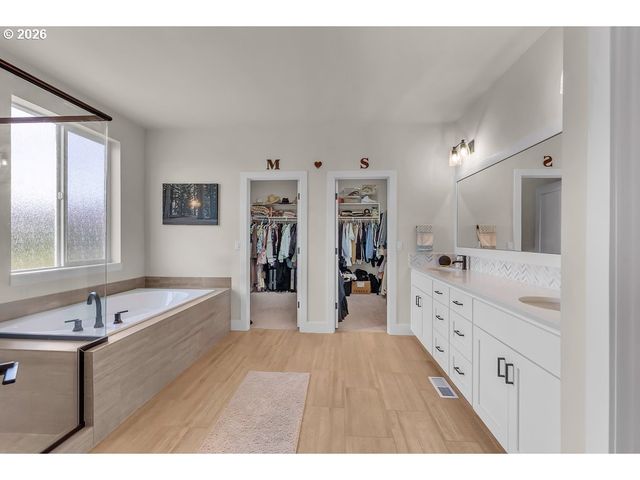 3626 TIANA St, Forest Grove, OR 97116