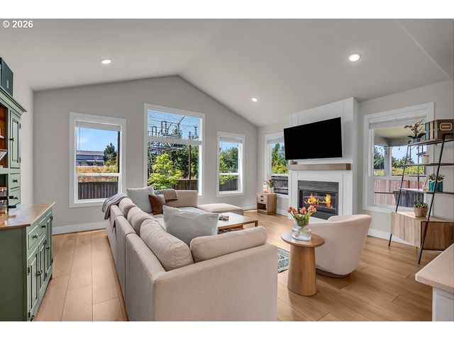 3626 TIANA St, Forest Grove, OR 97116
