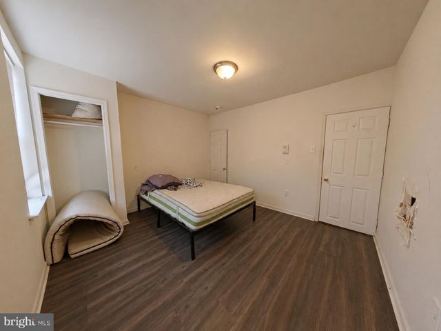 1921 N DARIEN ST, Philadelphia, PA 19122