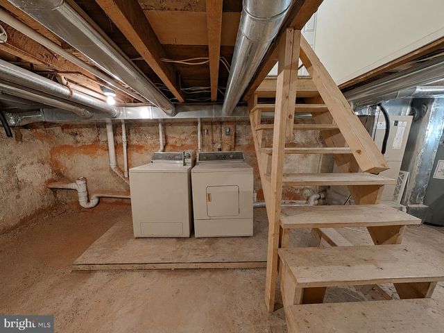 1921 N DARIEN ST, Philadelphia, PA 19122