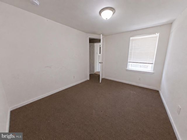 1921 N DARIEN ST, Philadelphia, PA 19122