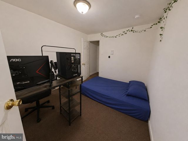 1921 N DARIEN ST, Philadelphia, PA 19122