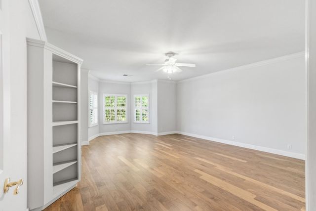5 Latham Ln, Sacramento, CA 95864