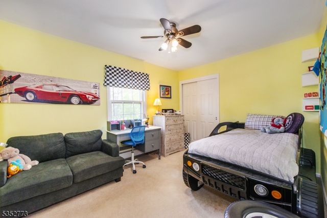 47 Robin Hood Way, Wayne Twp., NJ 07470