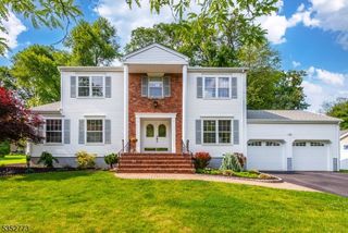 47 Robin Hood Way, Wayne Twp., NJ 07470