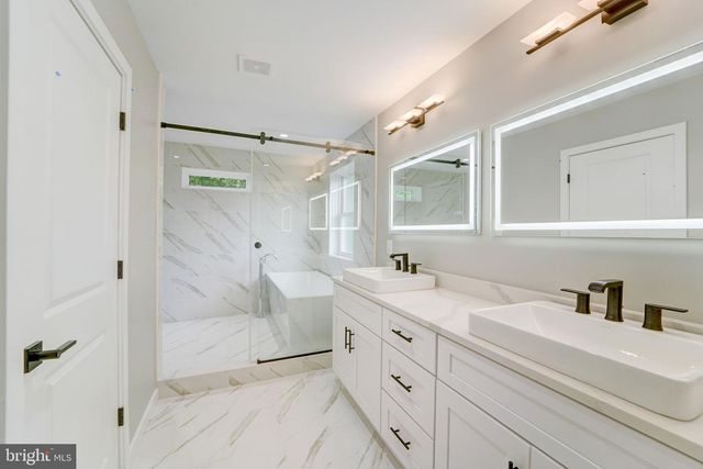 7618 CARLA RD, Pikesville, MD 21208
