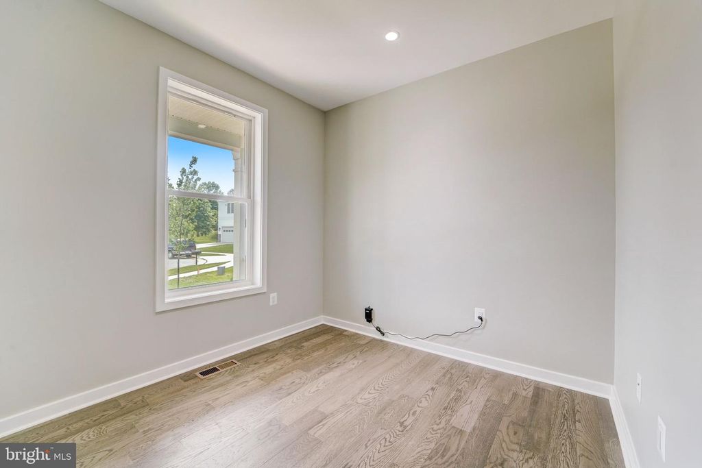 Image 15 of property listing at 7618 CARLA, Pikesville, MD 21208