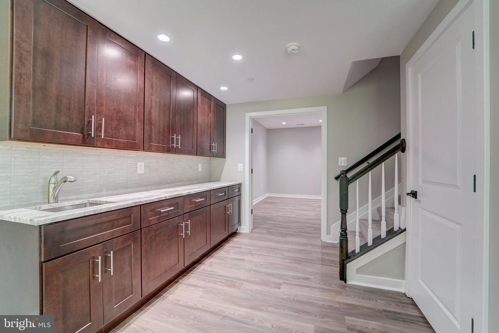Image 37 of property listing at 7618 CARLA, Pikesville, MD 21208