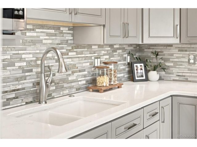 4450 S Braun Ct, Morrison, CO 80465