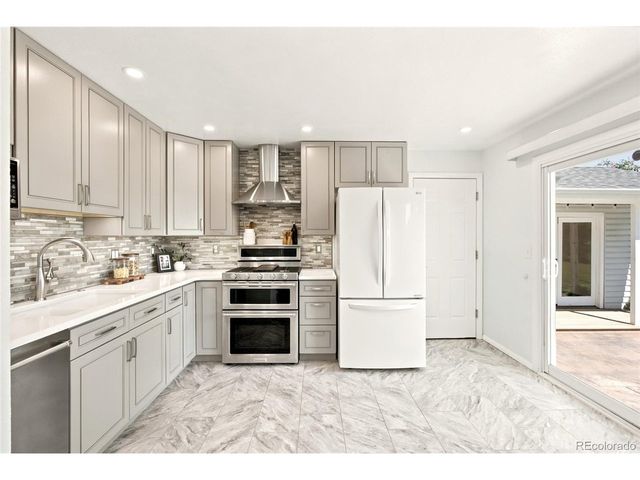 4450 S Braun Ct, Morrison, CO 80465