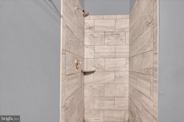 6117 ROSEDALE DR, Hyattsville, MD 20782