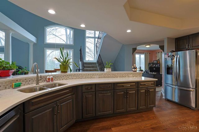 2822 Golden Fox Trail, Turtle Creek Twp, OH 45036