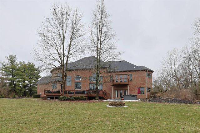 2822 Golden Fox Trail, Turtle Creek Twp, OH 45036