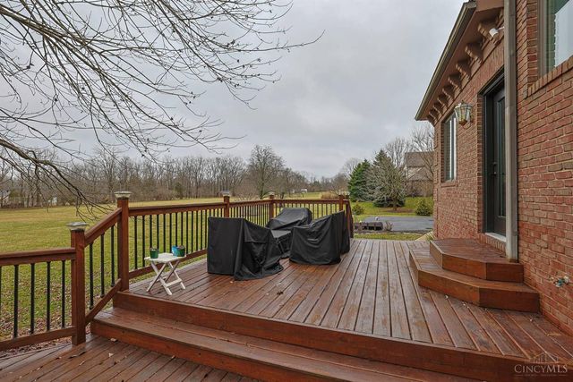 2822 Golden Fox Trail, Turtle Creek Twp, OH 45036