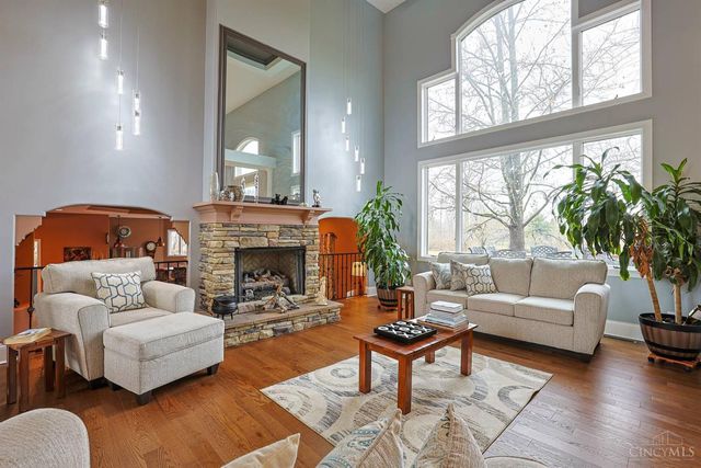 2822 Golden Fox Trail, Turtle Creek Twp, OH 45036