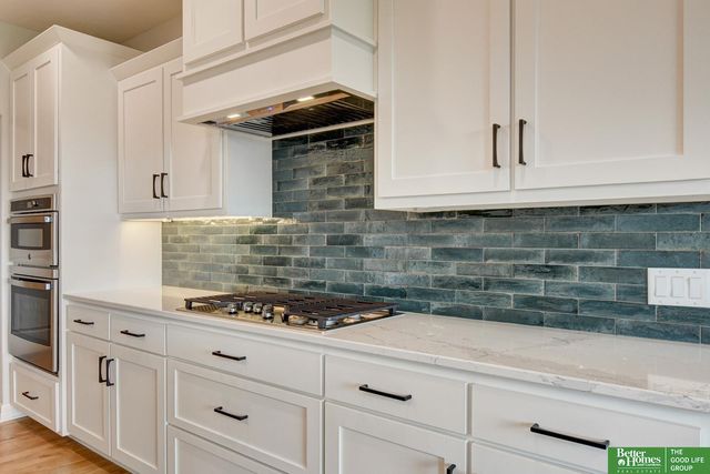 7131 N 172 Street, Bennington, NE 68007
