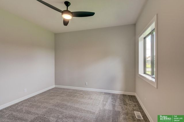 7131 N 172 Street, Bennington, NE 68007