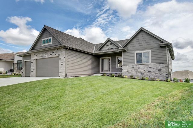 7131 N 172 Street, Bennington, NE 68007
