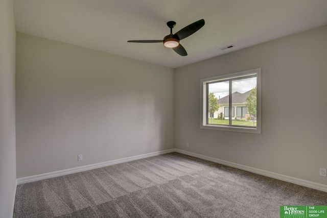 7131 N 172 Street, Bennington, NE 68007