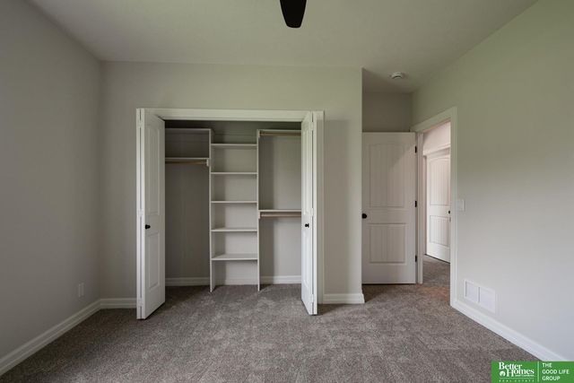 7131 N 172 Street, Bennington, NE 68007