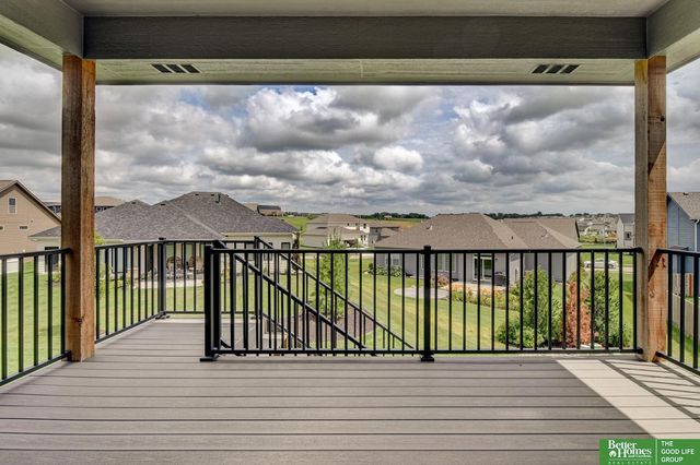7131 N 172 Street, Bennington, NE 68007