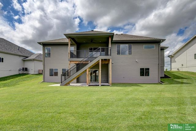 7131 N 172 Street, Bennington, NE 68007